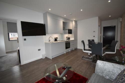 Shortletting By Centro Apartments Milburn House - Mk