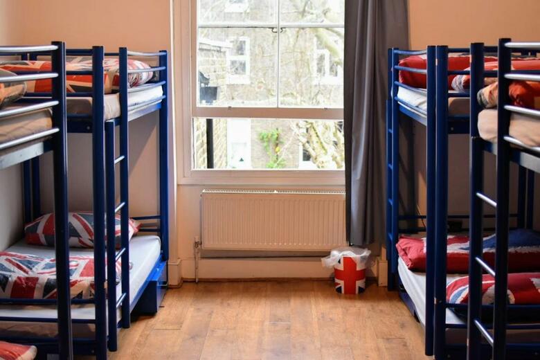 Albergue Saint James Backpackers