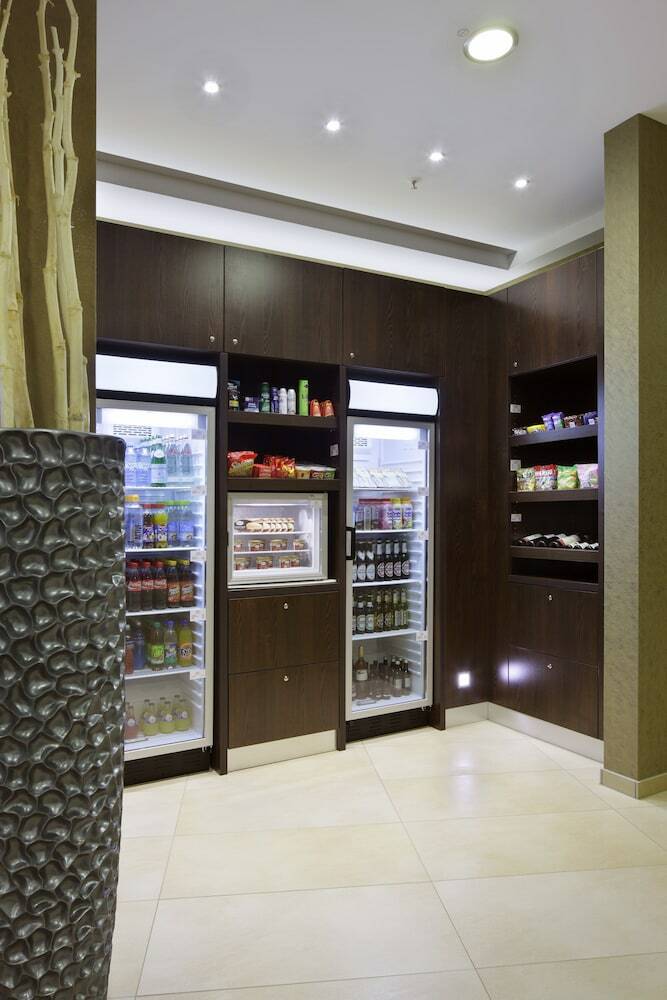 Hotel Courtyard By Marriott Hannover Maschsee
