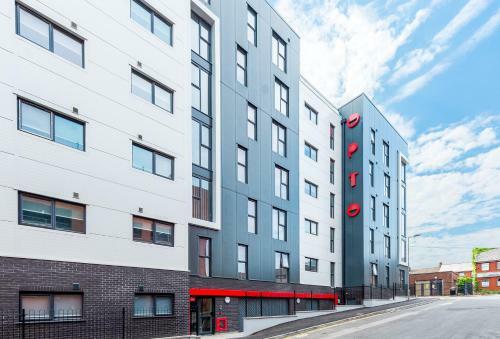 New Street Serviced Apartments
