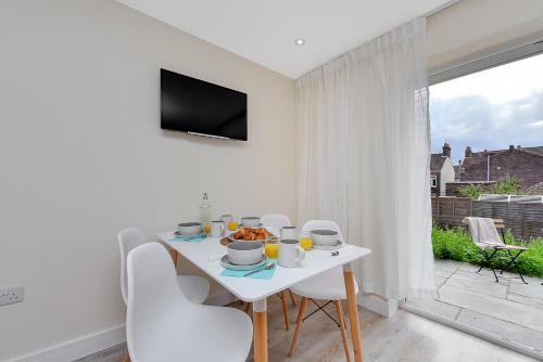 Fmp Apartments