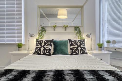 Willow House Luxury Serviced Apartments Lets Manchester
