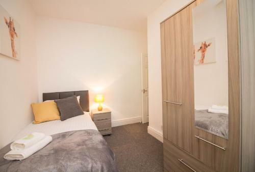 Apartamento The Metro 5-bed House