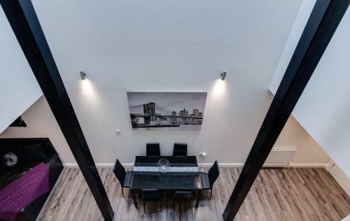 Duke Street Apart Hotel