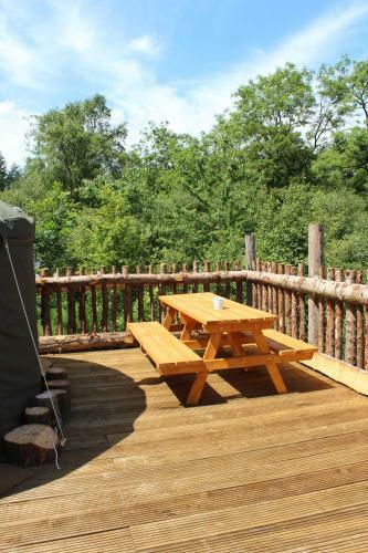 Llethrau Forest & Nature Retreats