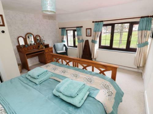 Bronte Owl Cottage