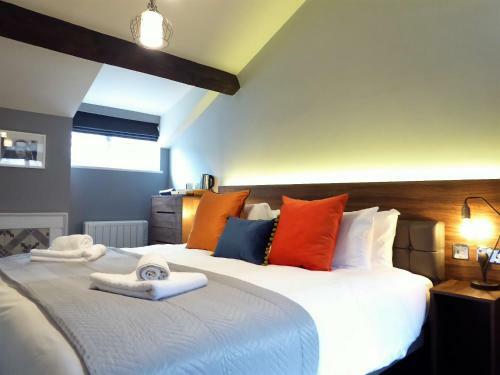The Smeaton At Claremont Apartments
