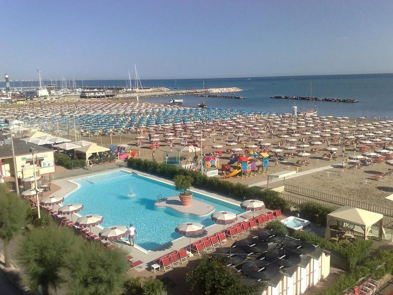 Hotel Excelsior