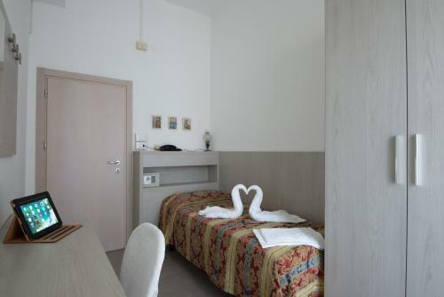 Hotel Carillon
