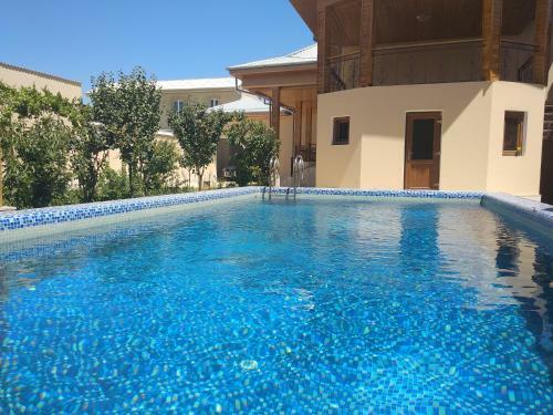 Hostal Hotel Apartments Silk Road