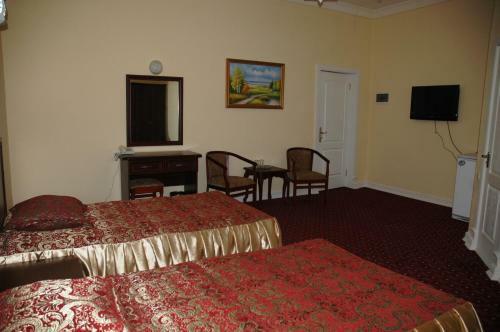 Grand Silk Road Hotel