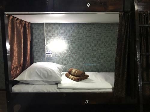 Amir Khan Hostel