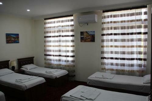 Hotel "grand Way"