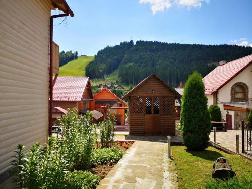 Hostal Guest House Vershina Bukovelyu