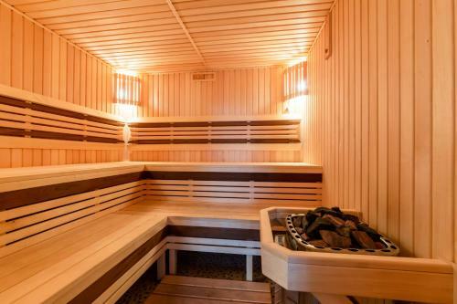 Hotel Ski Lift 7