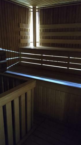 Hotel Syndicate, ??????????? ????????