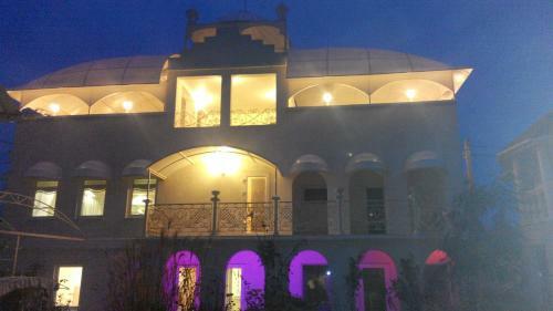 Posada Farneliya Club-hotel