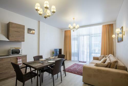 Gold Bugaz Apartment Near The Sea