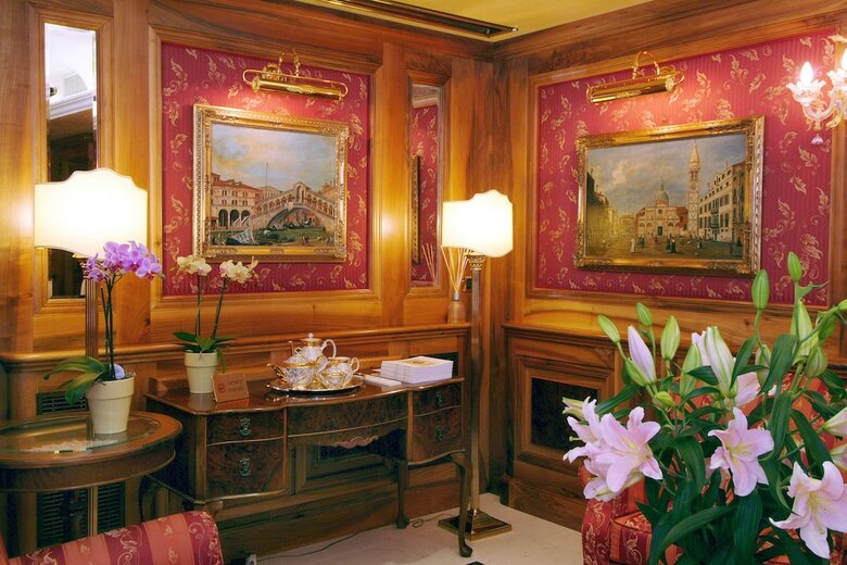 Hotel Santa Marina