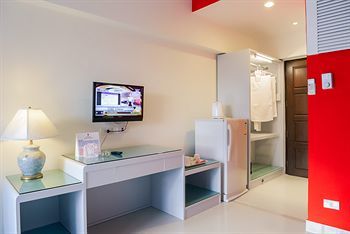 Hotel A-2 House (Dlx Fam Room Only)