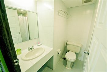 Hotel A-2 House (Dlx Fam Room Only)