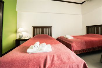 Hotel A-2 House (Dlx Fam Room Only)