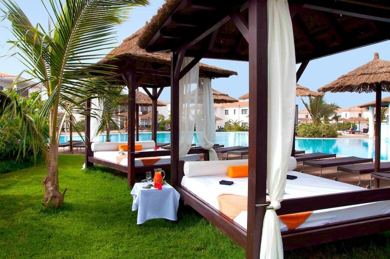 Hotel Melia Tortuga Beach Resort