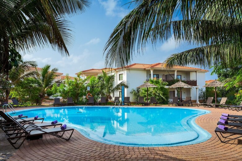 Hotel Melia Tortuga Beach Resort
