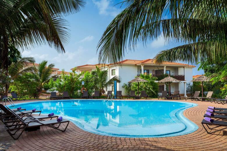 Hotel Melia Tortuga Beach Resort