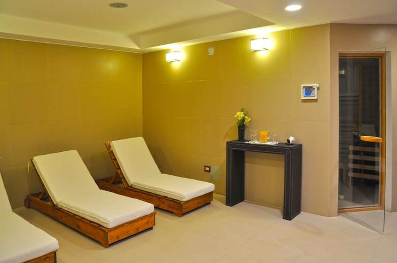 Amerian Hotel Casino Carlos V