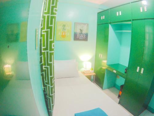 Nomadsmnl Backpackers Homestay