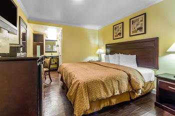 Hotel Quality Inn University
