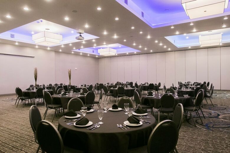 Holiday Inn Express Hotel And Suites Longview North