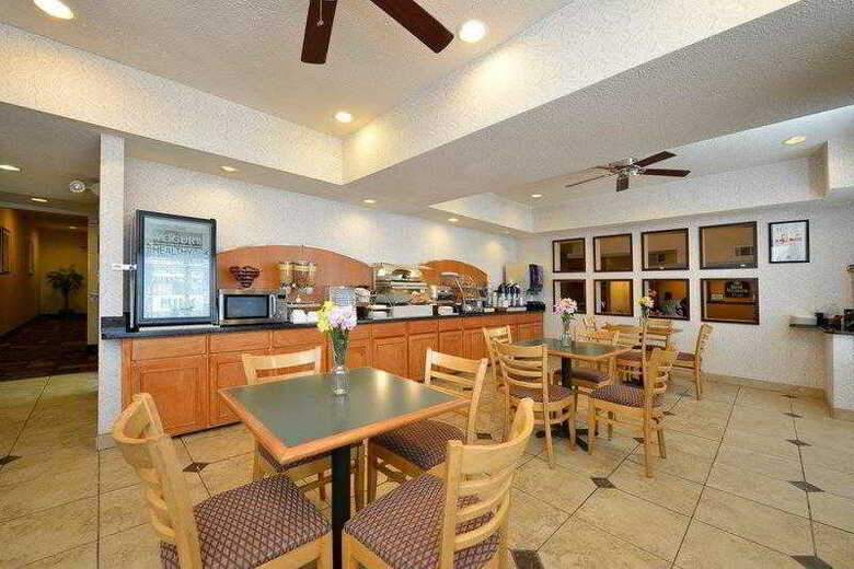 Hotel Best Western Plus Rockwall Inn & Suites