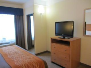 Hotel Comfort Inn & Suites