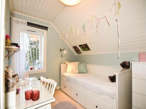 Three-bedroom Holiday Home In Kristinehamn