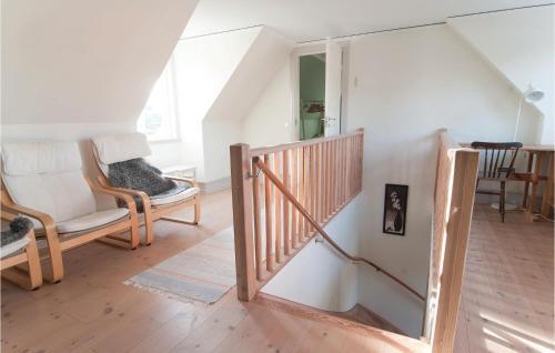 Four-bedroom Holiday Home In Larbro