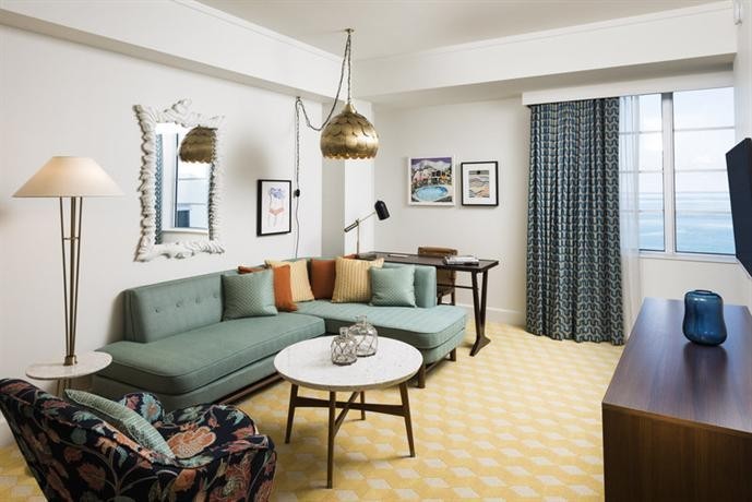 Hotel Churchill Suites Crown Miami Beach