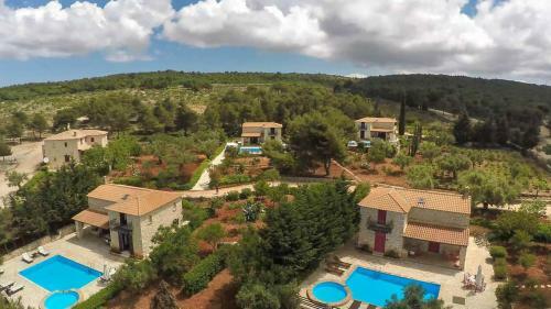 Villa Aresti Mountain Resort