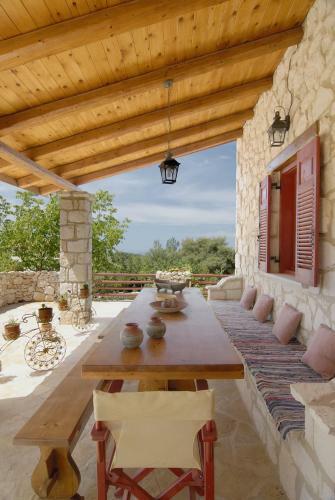Villa Aresti Mountain Resort