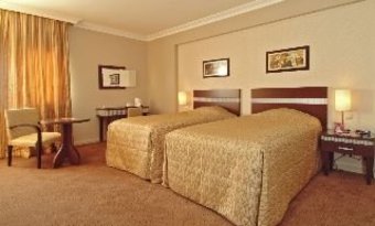 Hotel Almira