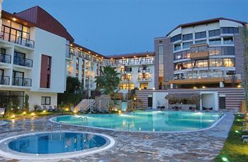 Apartamentos Piril