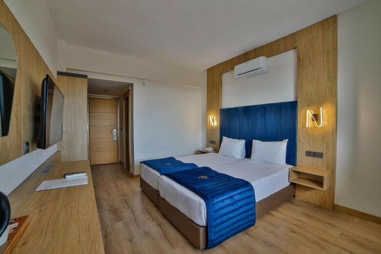 Nashira City Resort Hotel