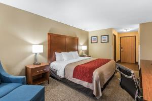 Hotel Comfort Inn & Suites