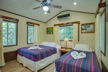 Hotel Midas Resort