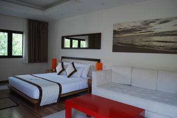 Hotel Allezboo Beach Resort & Spa