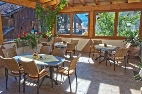 Posada Gasthof Pension Traube