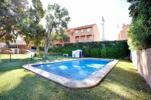 Beachfront Prime Holidays Apartment Bah�a Dej�vea