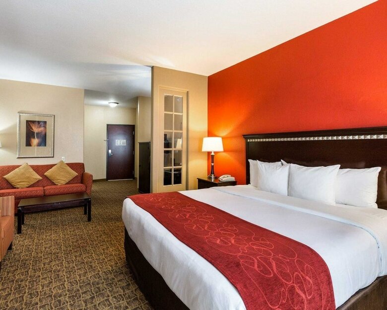 Hotel Comfort Suites Pearland - South Houston