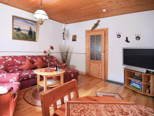 Cozy Apartment In Sieber With River Nearby